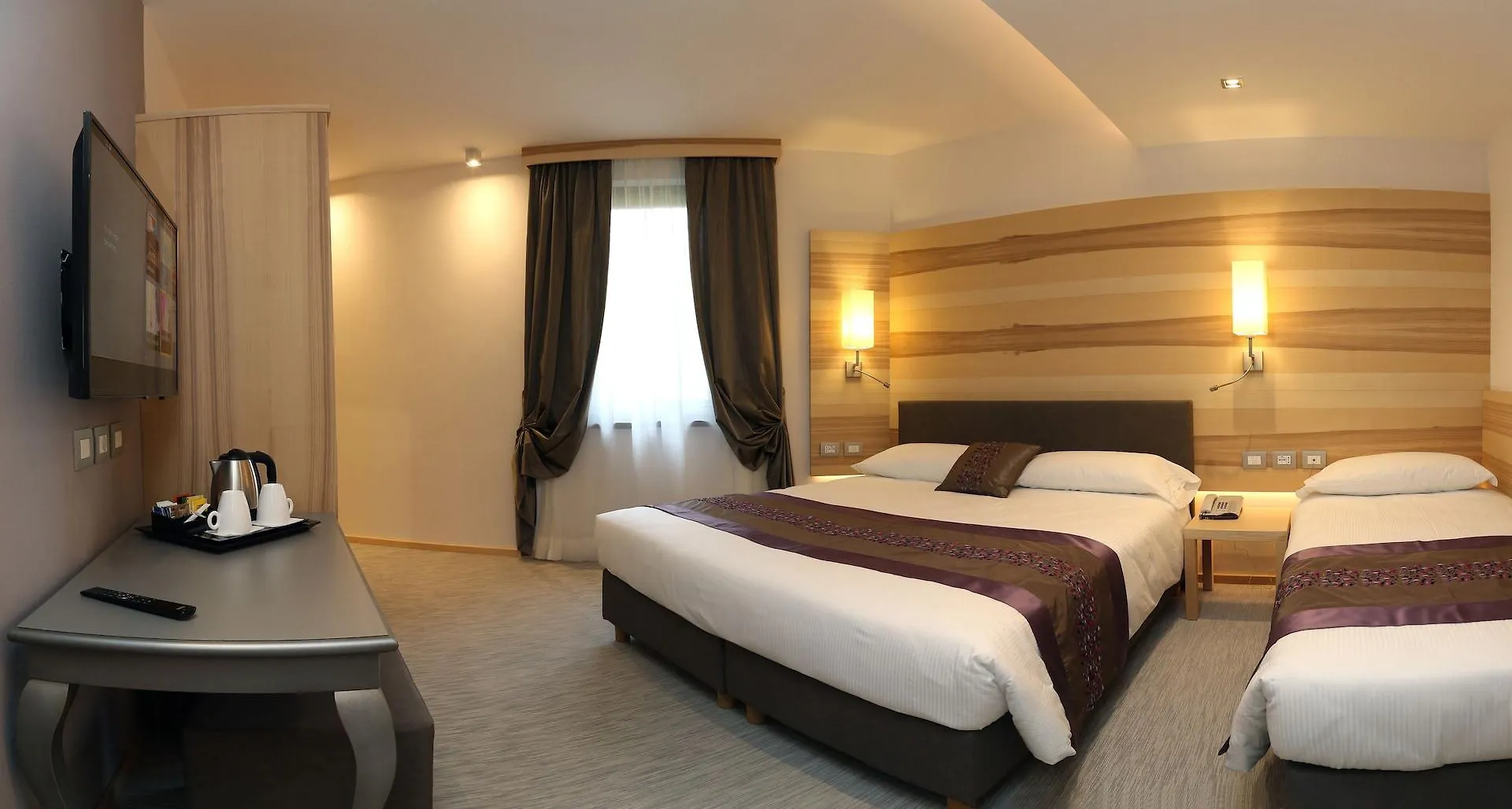 Hotel Garden Peschiera del Garda 3*,