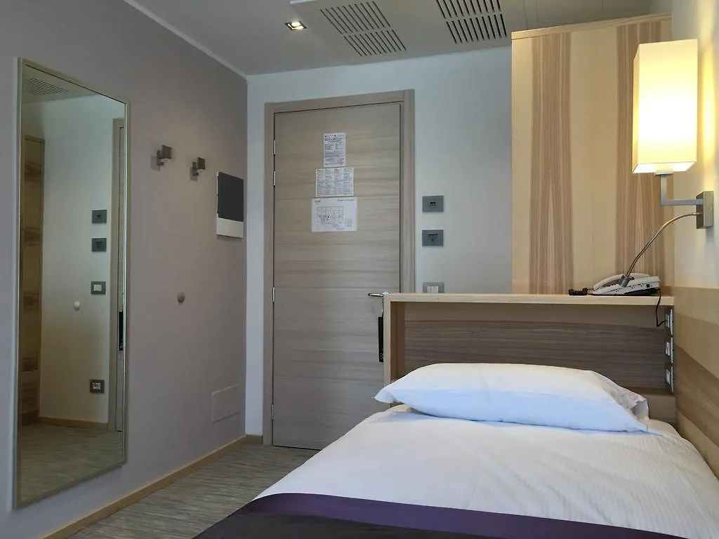 Hotel Garden Peschiera del Garda 3*,