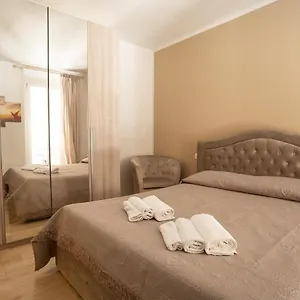le-stelle-della-spezia.hotelitalianriviera.com/