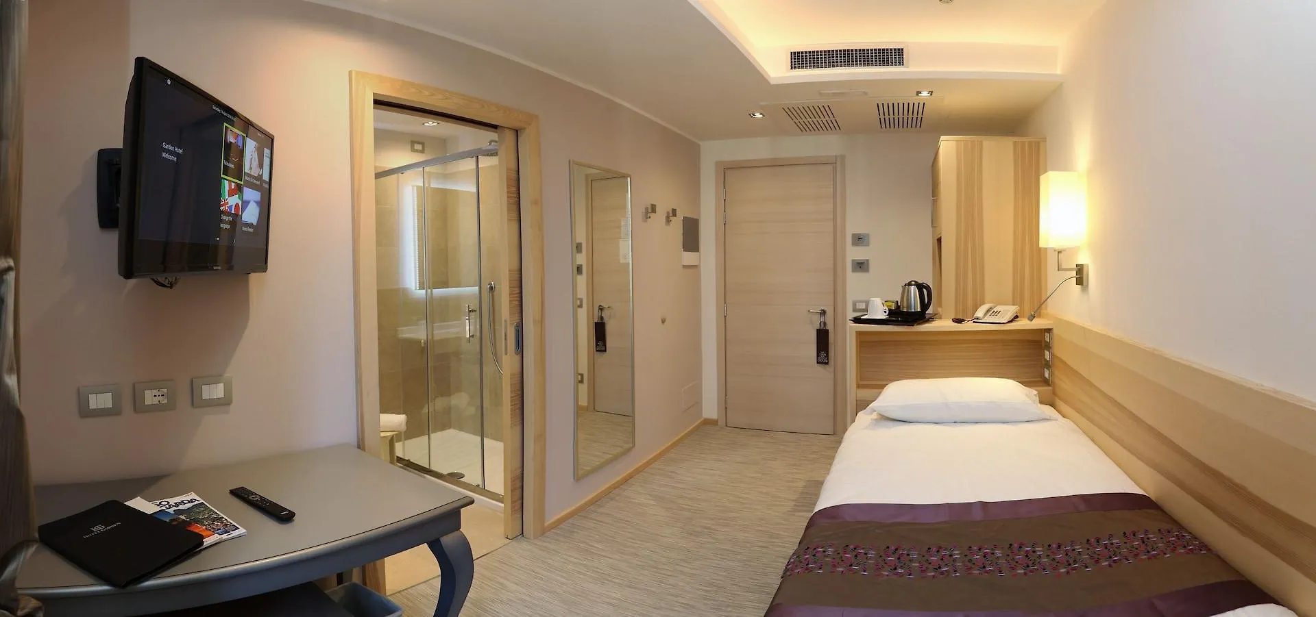 Hotel Garden Peschiera del Garda 3*,  Italien