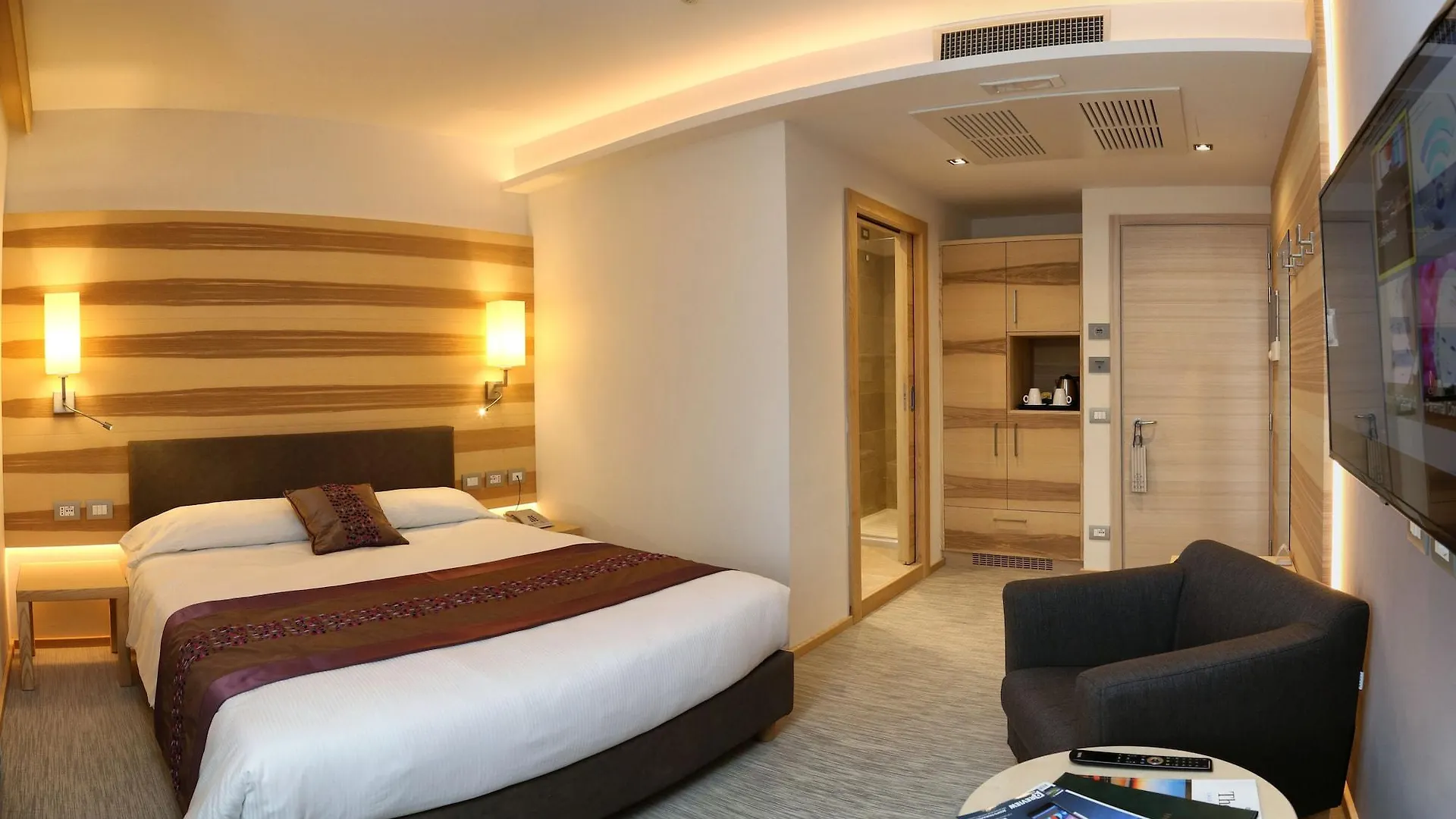 Hotel Garden Peschiera del Garda 3*,  Italien