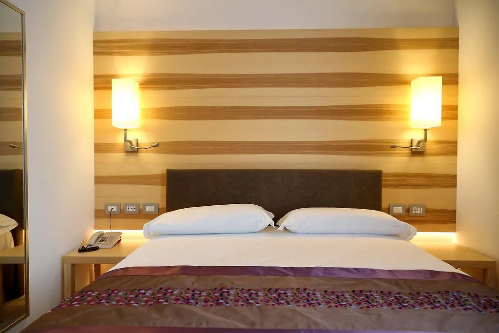 Hotel Garden Peschiera del Garda Italien
